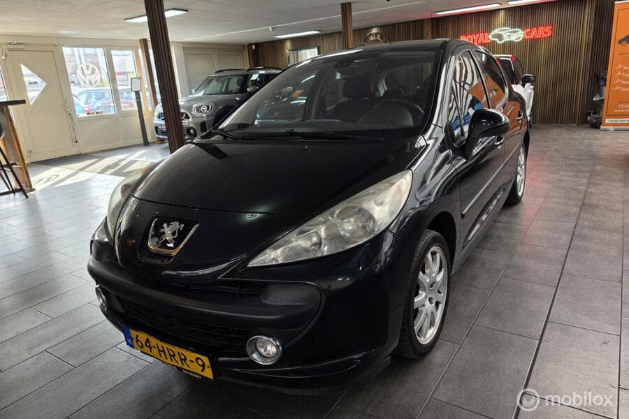 Peugeot 207 1.4 VTi X-line uit 2009
